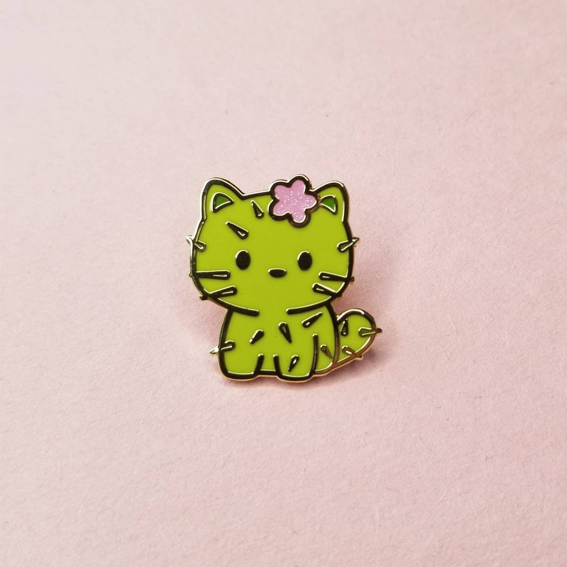 Kawaii Grey Cat Pin